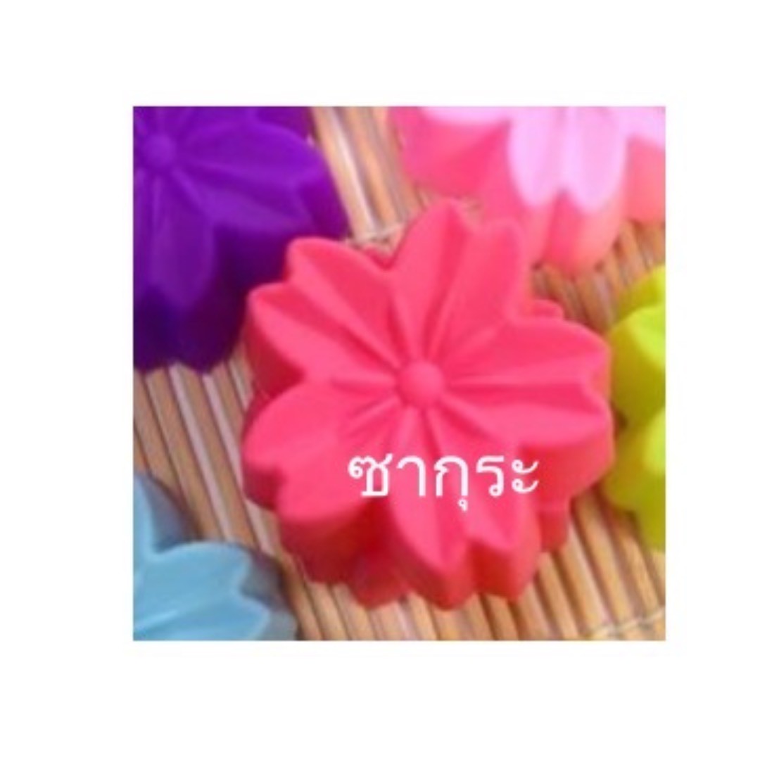 Thai-Kitchen Silikonform Ø 5 cm Blumen- & Blättermuster (12er Pack) / พิมพ์ซิลิโคน 5 ซม. ลายดอกไม้และใบไม้ (1 โหล)