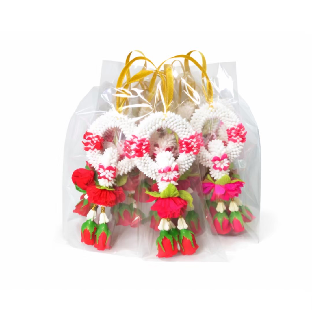 Traditionelle thailändische Mini-Blumengirlande "Phuang Malai" (Rote Rosen) / พวงมาลัยข้อมือจิ๋ว (ชายกุหลาบแดง)